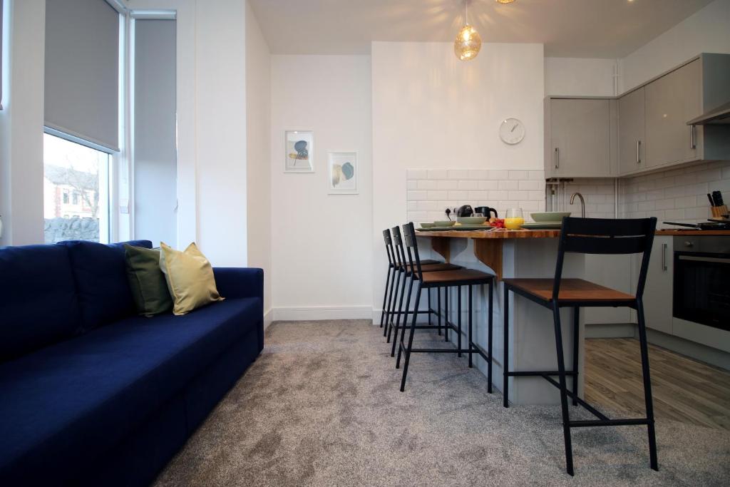 Business & Leisure Stay & Parking - 一居室公寓
