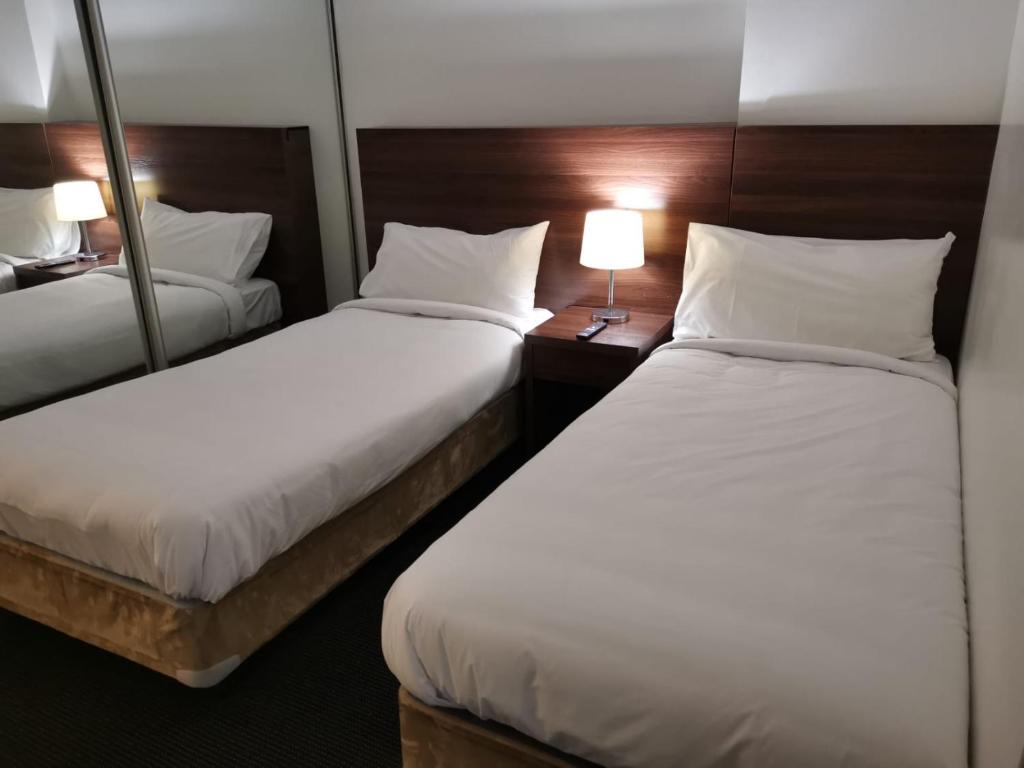 APX World Square - Resim 28