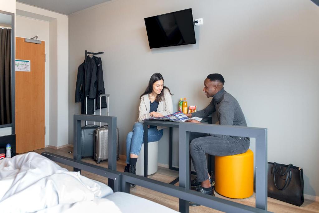 a&o Hamburg Hammer Kirche - Resim 19