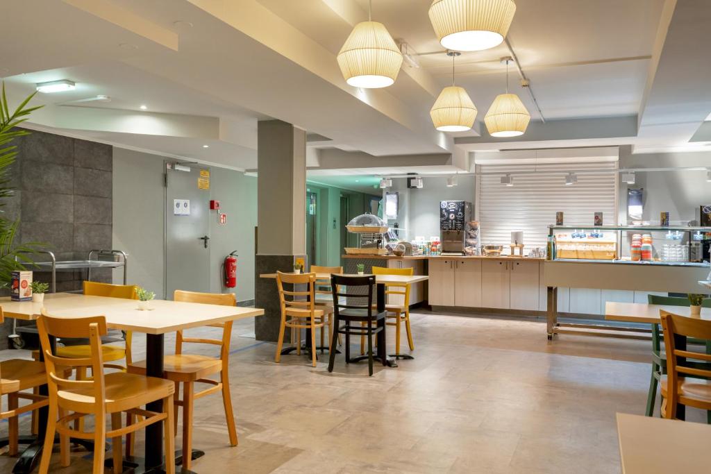 a&o Hamburg Hammer Kirche - Resim 26