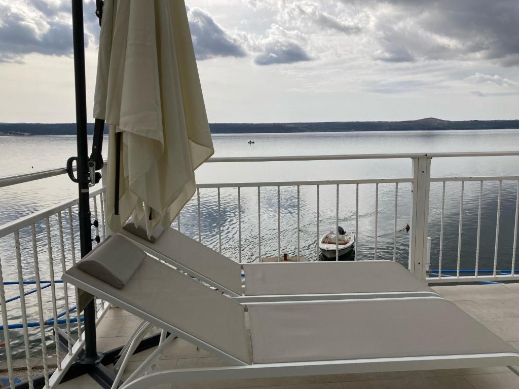 Balkón alebo terasa v ubytovaní Holiday Beach Apartment ,House Palmasol-1