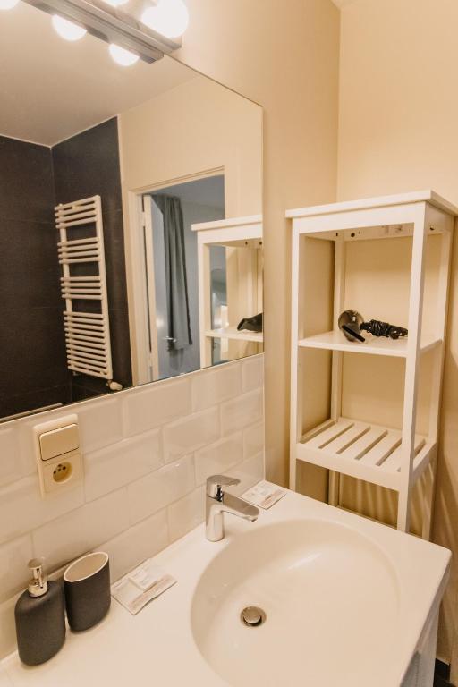 Central and Cozy in Brussels - Resim 29