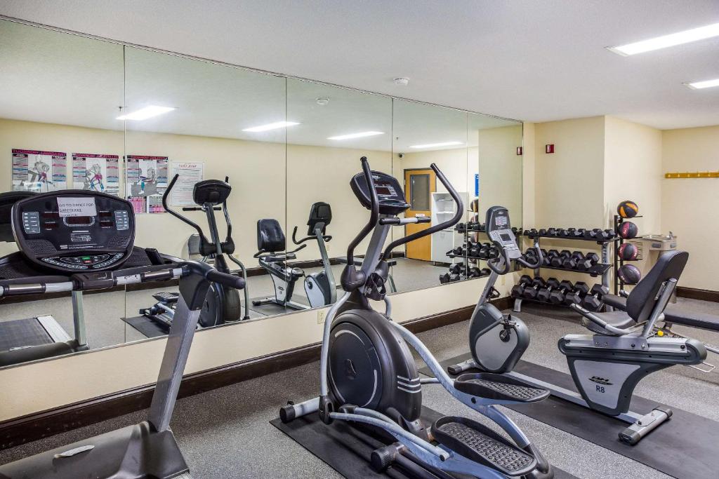 Quality Inn Charleston South photo