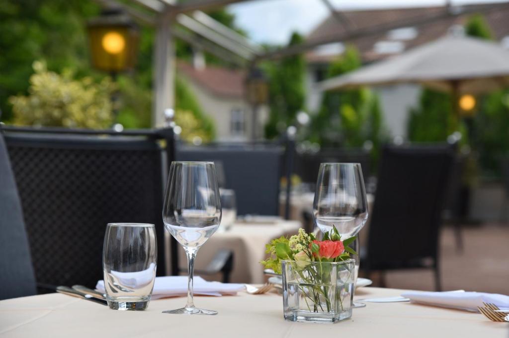Nápoje v ubytování Hotel im Schlosspark