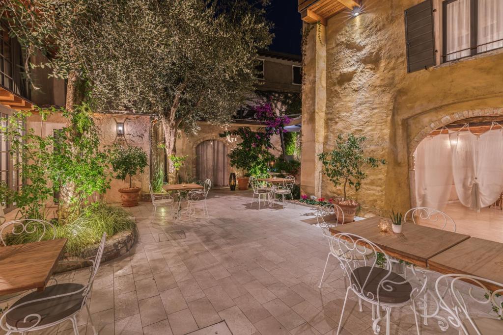 Zahrada ubytování Corte Alma Spa and Luxury Home