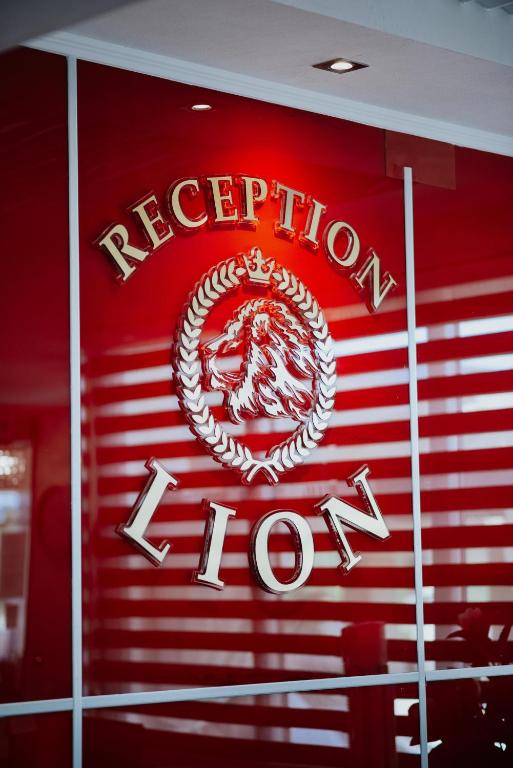 Vstupní hala nebo recepce v ubytování Hotel Lion