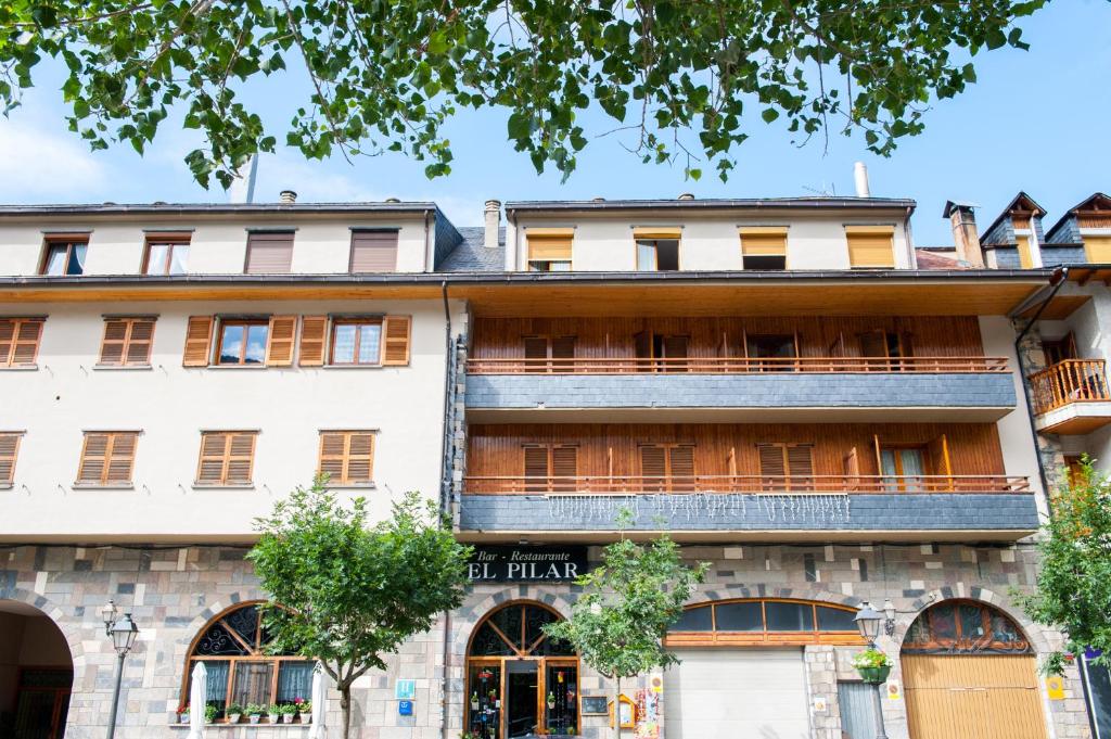 an image of a building at El Pilar in Benasque