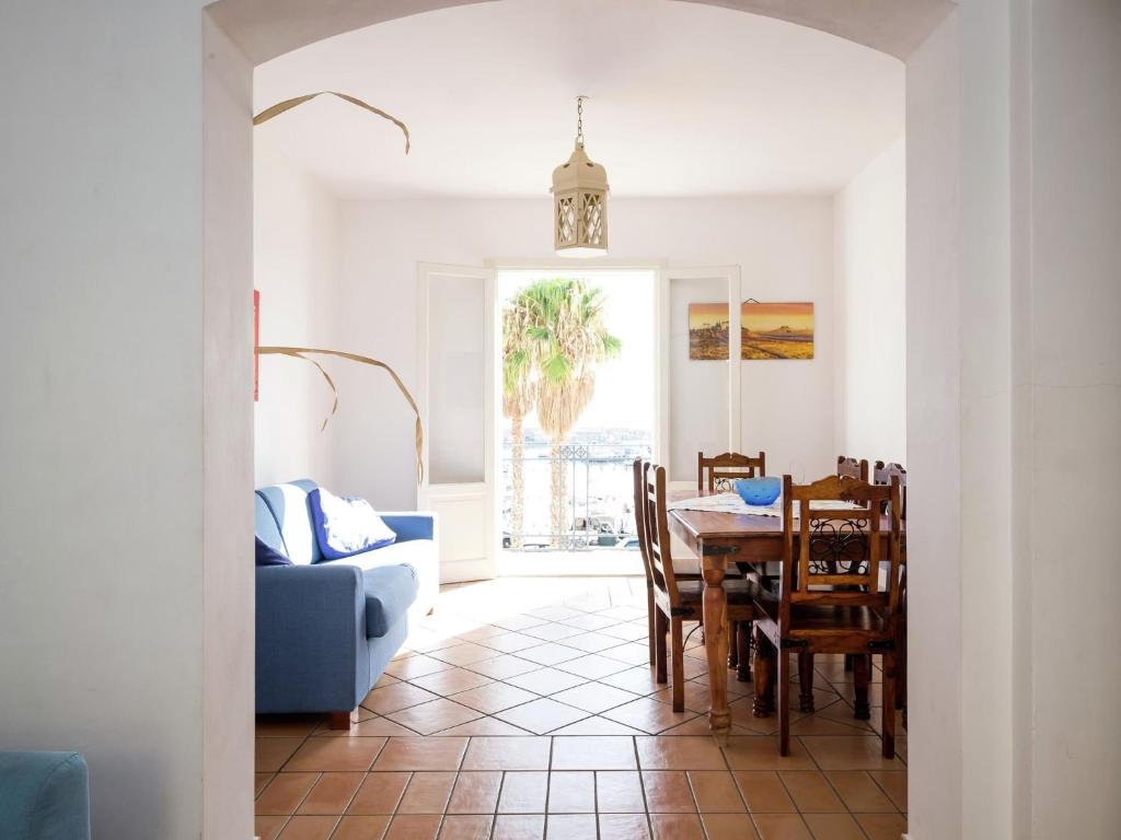 Gallery image of Pleasant Holiday Home in Santa Flavia in Santa Flavia