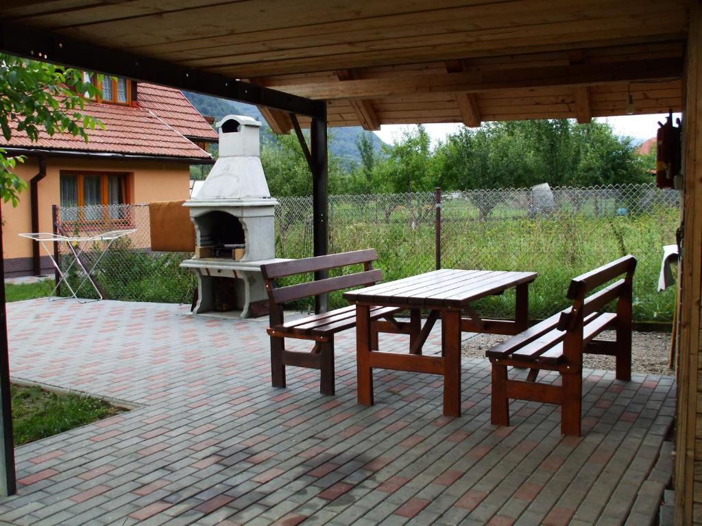 Vonkajšia záhrada v ubytovaní Privát Sokolie