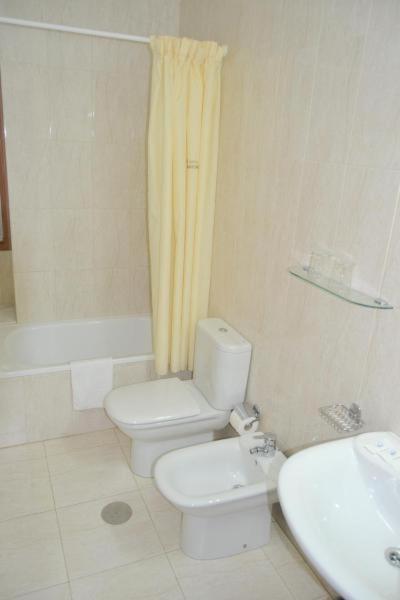 Koupelna v ubytování Hotel Almendra