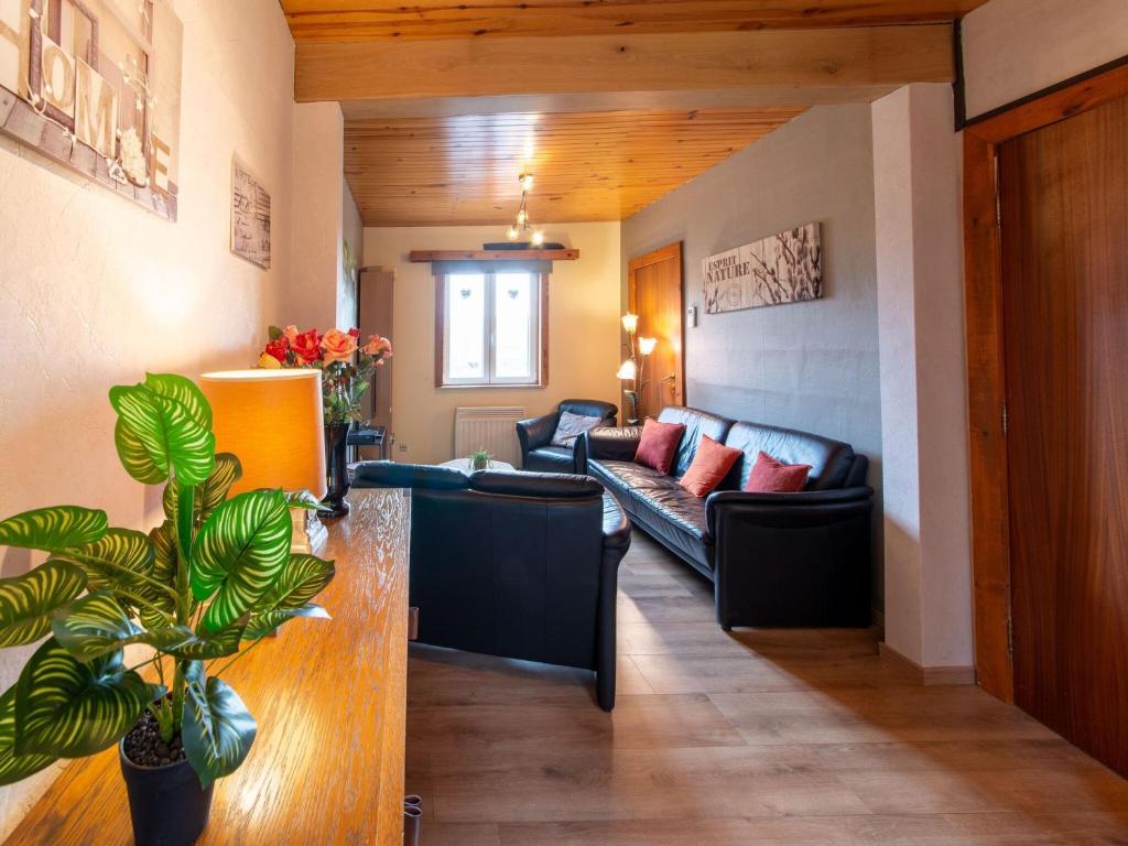 Posezení v ubytování Holiday Home in Ardennes near La Roche Castle