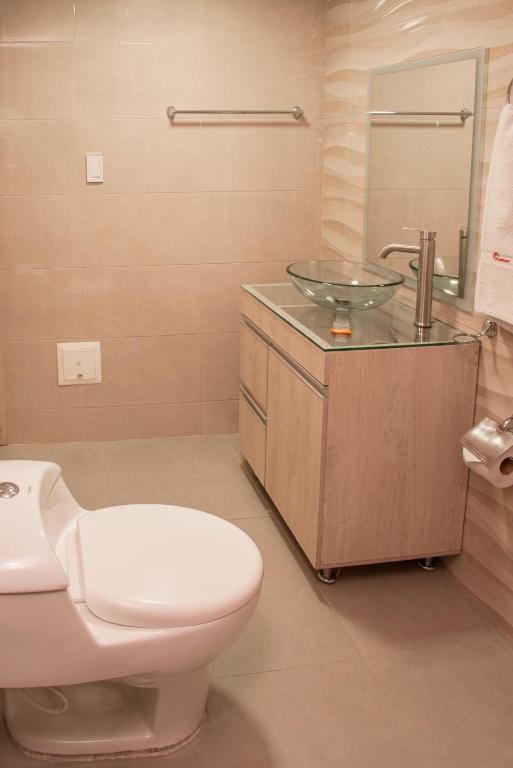 Koupelna v ubytování Hotel Bestmark Platino en Chapinero Bogota