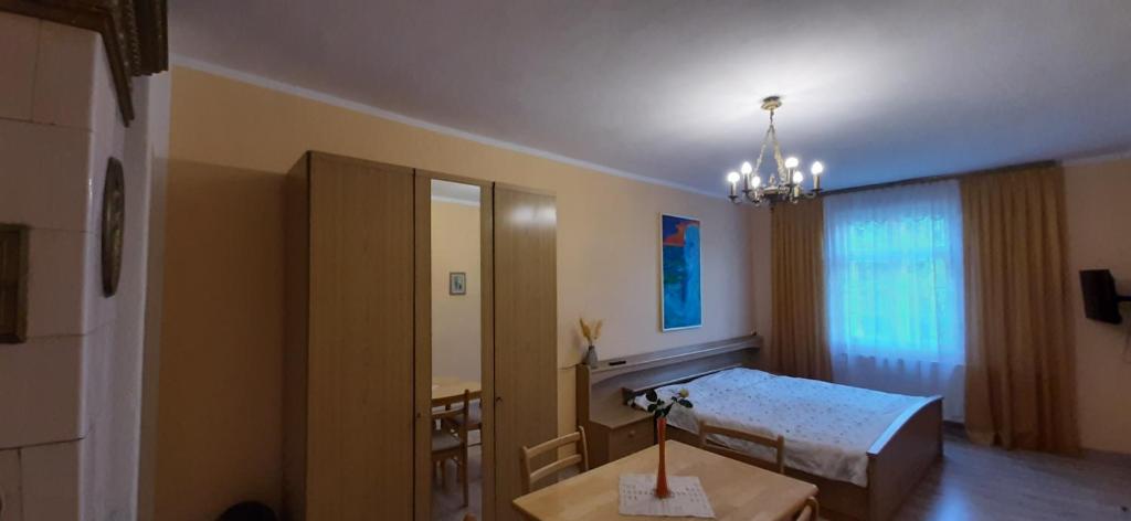Orzechowy Dworek - Sala Familiar Con Baño Privado