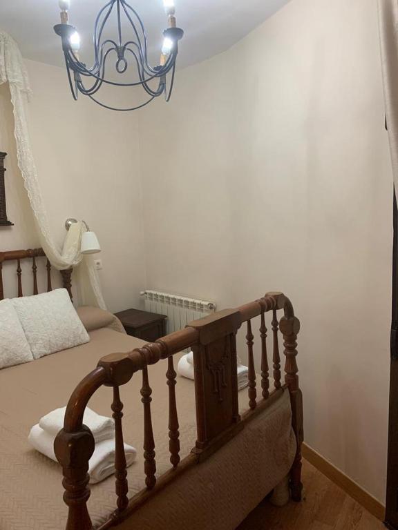 Posteľ alebo postele v izbe v ubytovaní La Casa Verde en Sanabria de 4 habitaciones y 2 baños