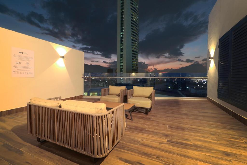 Holiday Inn Express - Monterrey - Fundidora by IHG photo