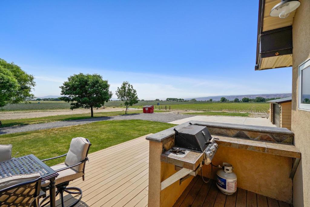 Farmhouse Spectacular Views For The Whole Family Dog Friendly!, Fruita opdaterede priser for