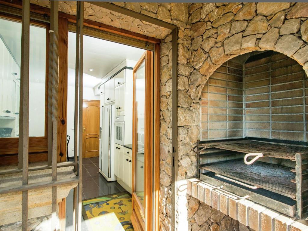 Fotografie z fotogalerie ubytování Villa in Bay of Roses with Private Pool v destinaci Sant Pere Pescador