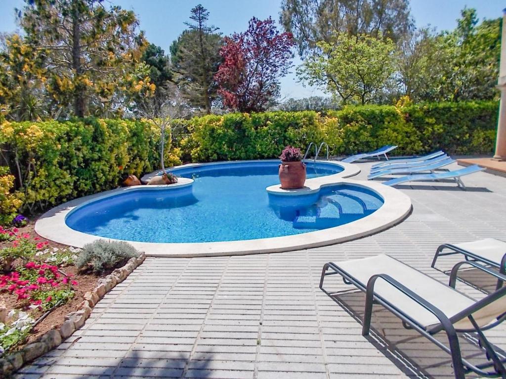 Fotografie z fotogalerie ubytování Villa in Bay of Roses with Private Pool v destinaci Sant Pere Pescador