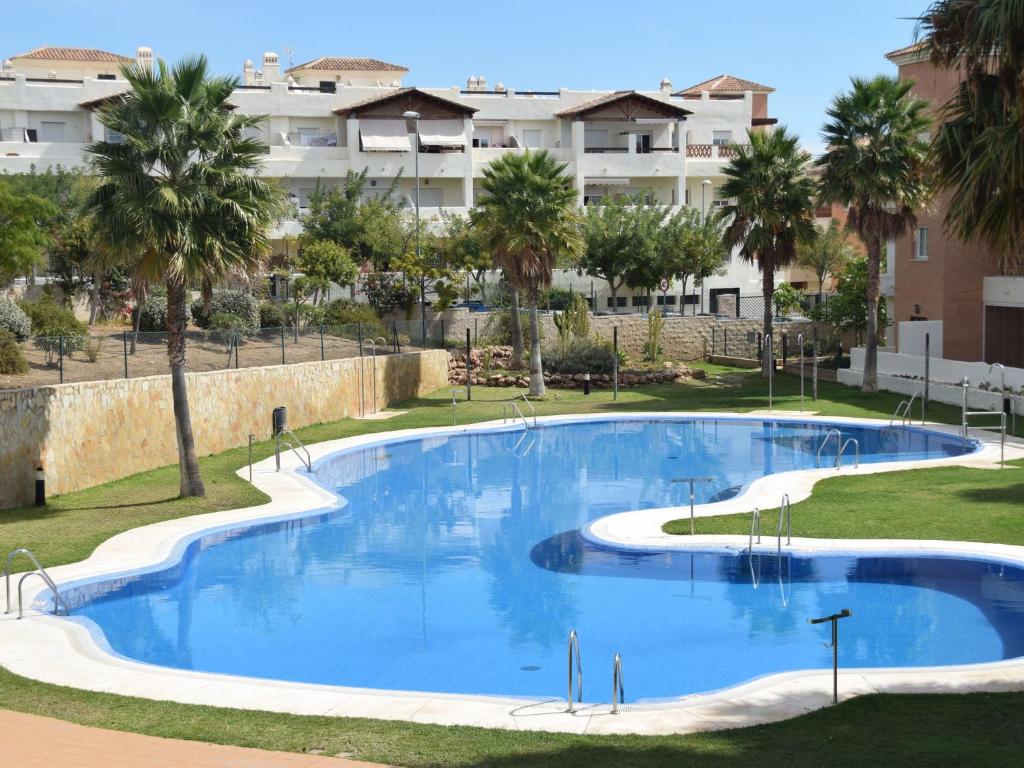 Comfortable apartment on the golf course near the beach and ...