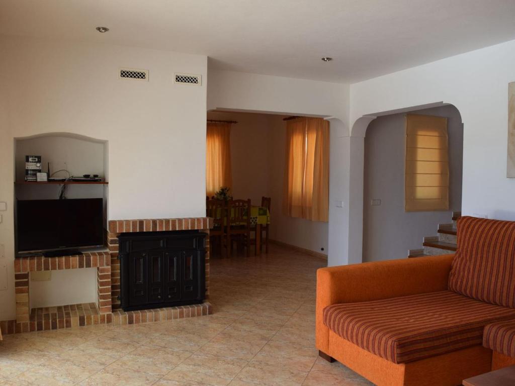 Cozy Villa in Sant Josep de sa Talaia with Private Pool, Sant ...