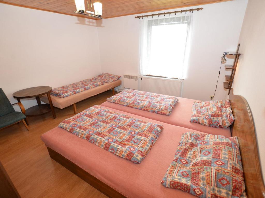 Postel nebo postele na pokoji v ubytování Villa in Zelenecká Lhota with Private Pool