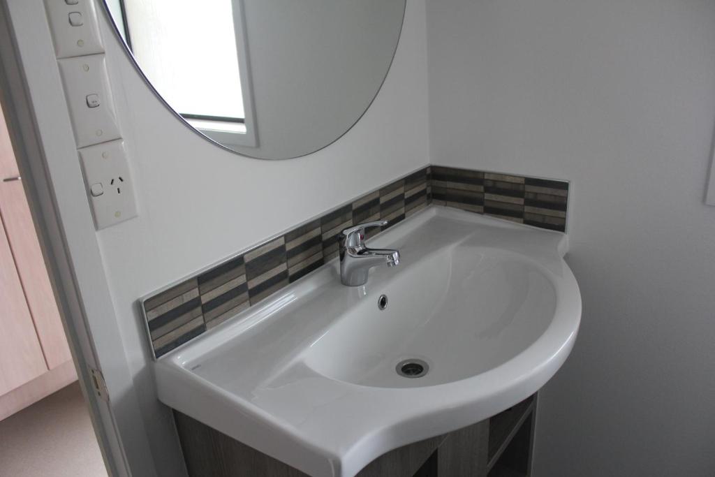 Edgewater Motor Lodge - Resim 17