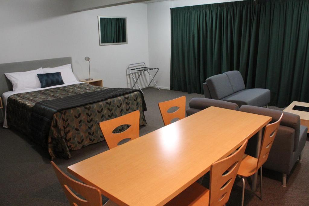 Edgewater Motor Lodge - Resim 11