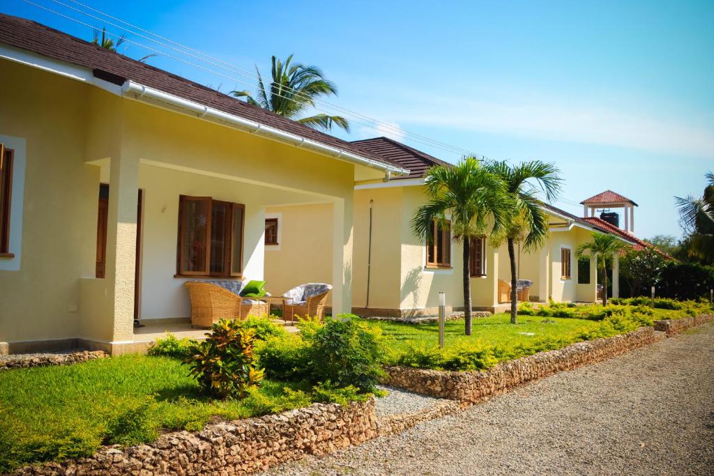 Gallery image of V-Szameitat Homes in Diani Beach