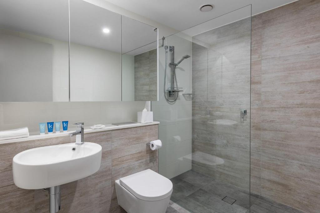 Koupelna v ubytování Meriton Suites Southport