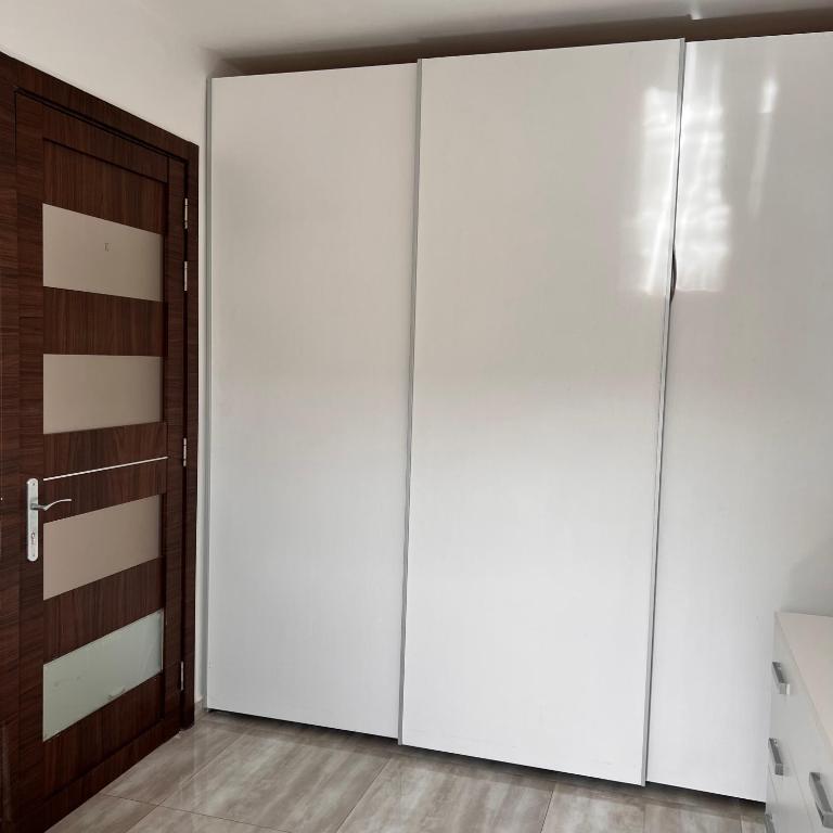 Fotografie z fotogalerie ubytování F4 Room 3, Private Room two single beds shared bathroom v destinaci Msida
