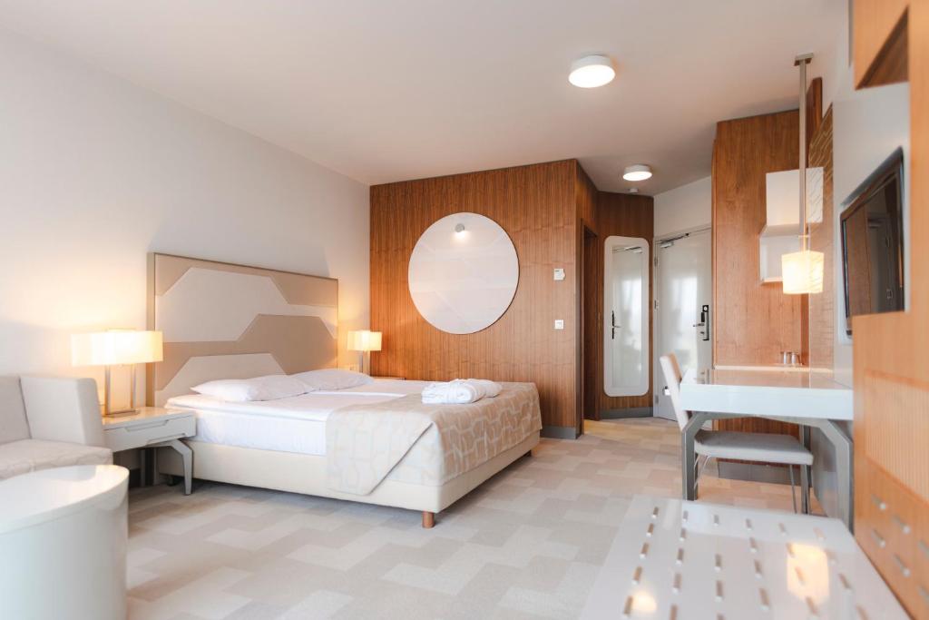 Postel nebo postele na pokoji v ubytování Hotel Terme - Terme Čatež