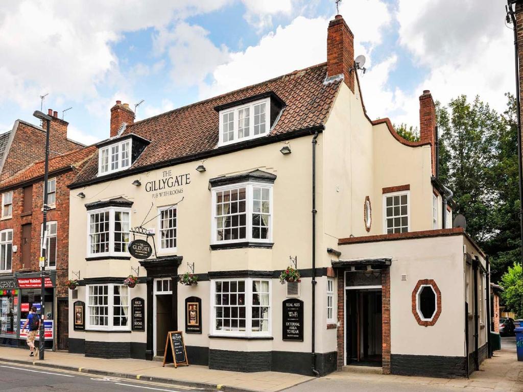 The Gillygate Pub