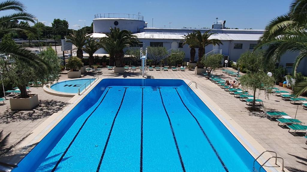 Bazén v ubytování Hotel Cormoran nebo v jeho okolí