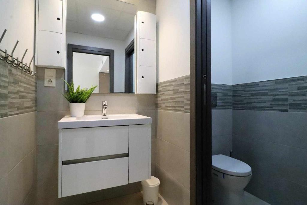 Zdjęcie z galerii obiektu Casa Azucena apartamento cerca de la playa con piscina comunitaria w mieście San Juan de los Terreros