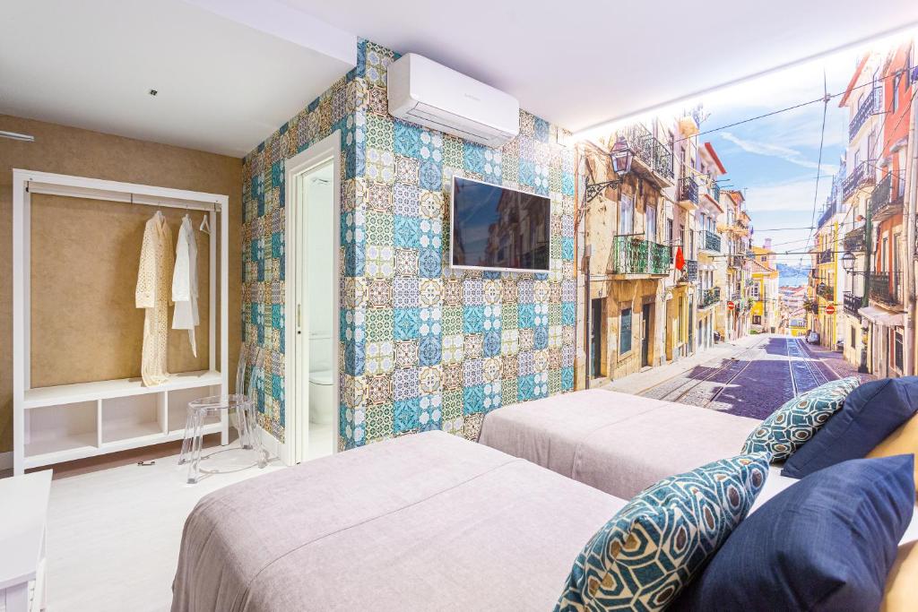 Fly Rooms Madrid Airport - 10