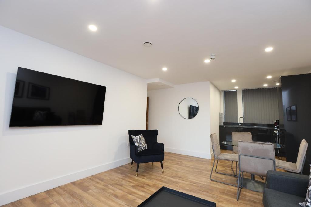 Concert Square Apartments By Happy Days - Two-Bedroom Apartment
