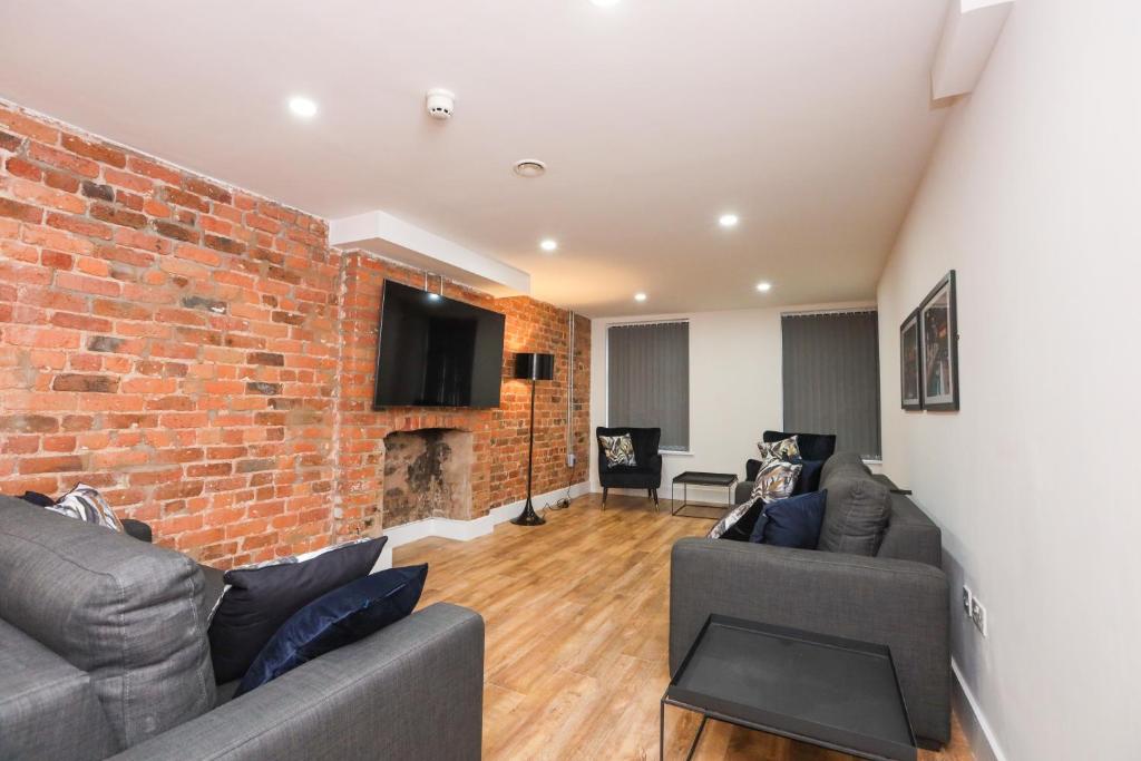 Concert Square Apartments By Happy Days - Two-Bedroom Apartment