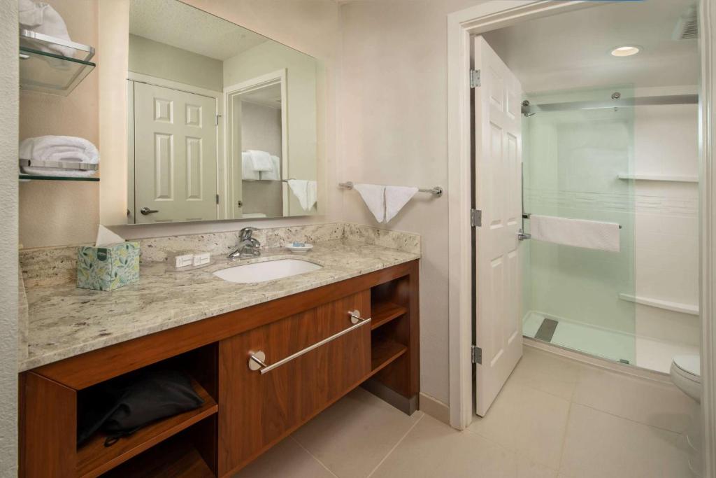 Sonesta ES Suites Baltimore BWI Airport photo