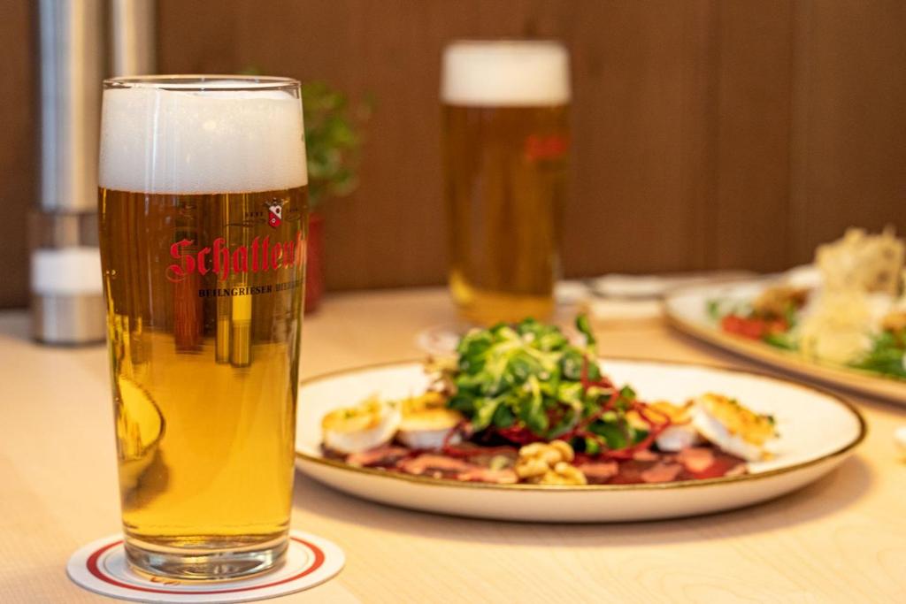 Nápoje v ubytování Schattenhofer Braugasthof