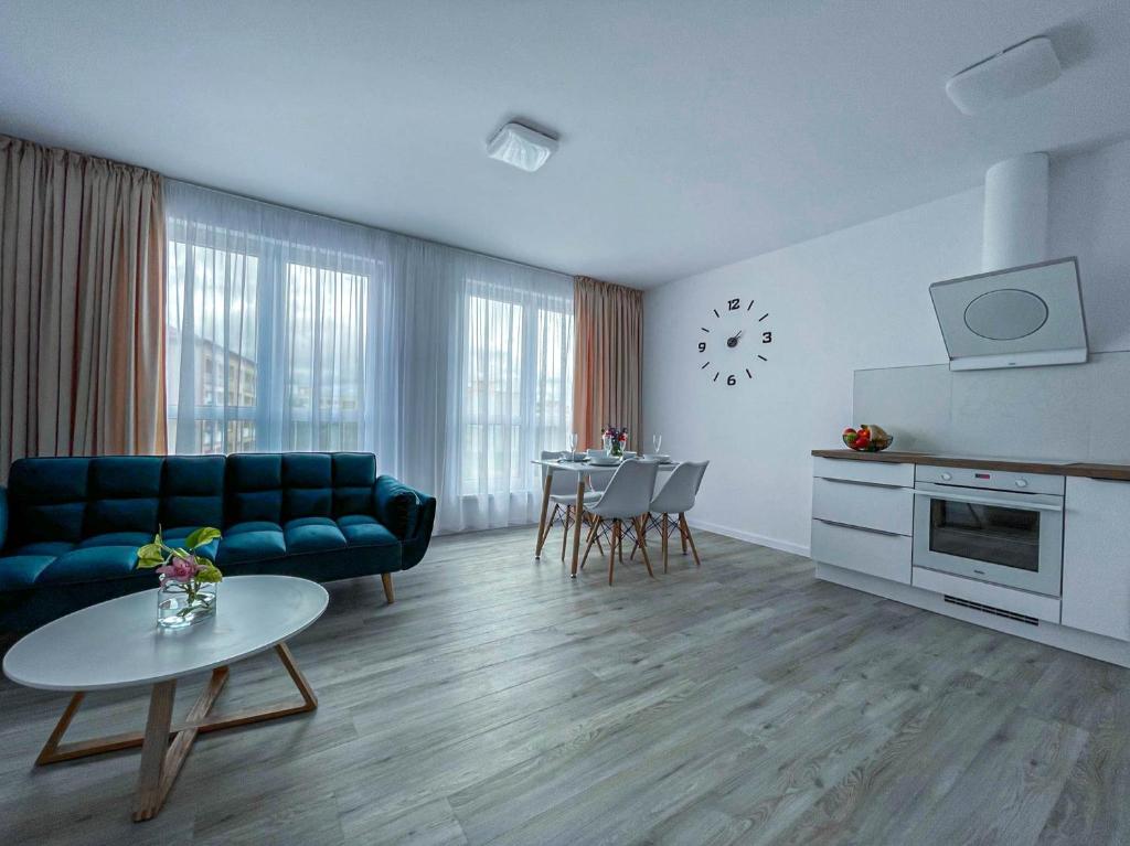 Kuchyňa alebo kuchynka v ubytovaní LAWIS Apartments