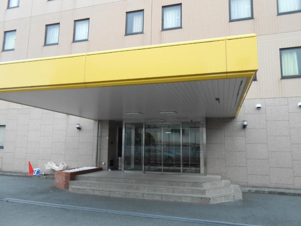 The facade or entrance of Select Inn Mishima