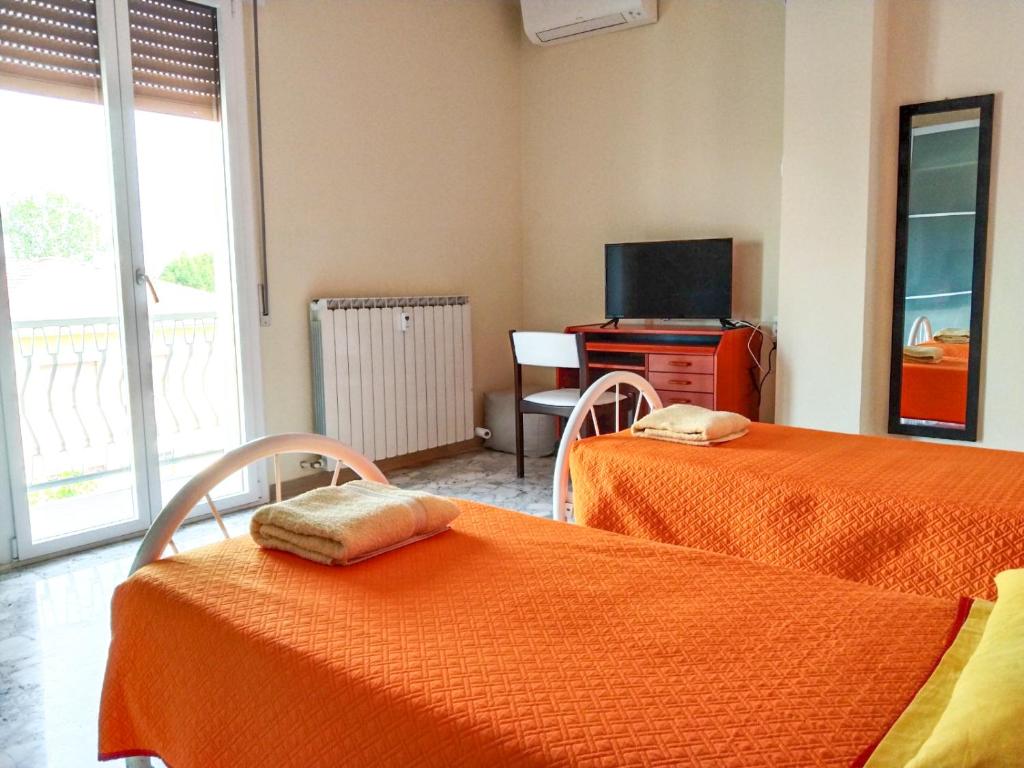TV a/nebo společenská místnost v ubytování Casa Bignardi - Affitti Brevi Italia