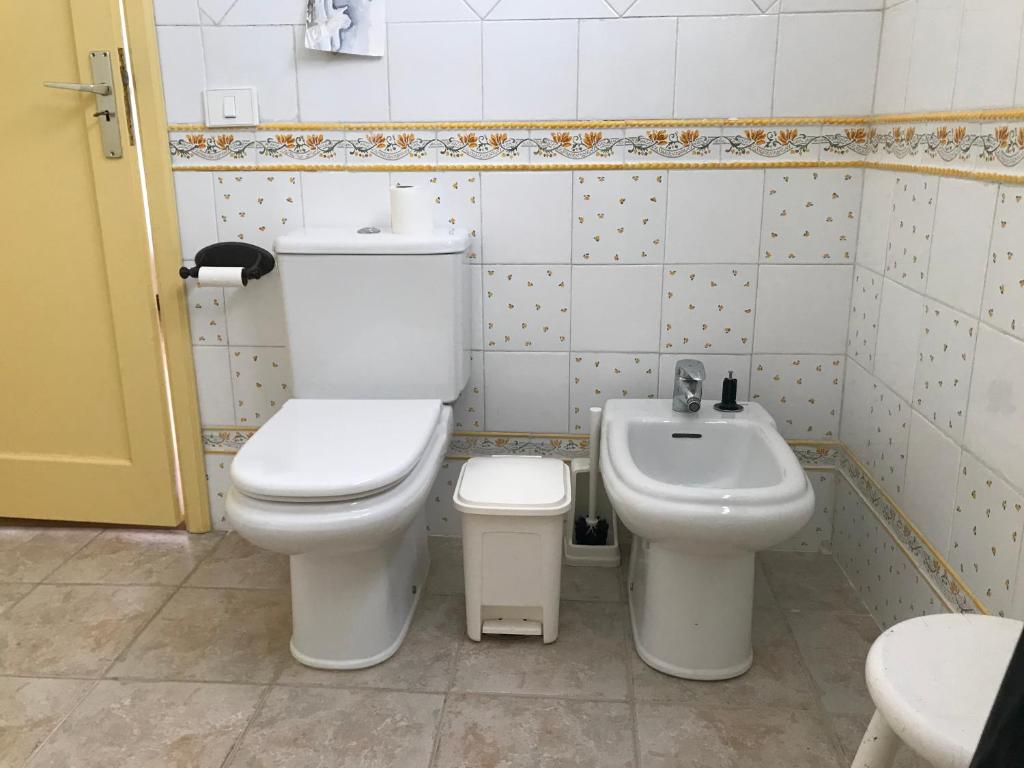 Łazienka w obiekcie VILLA VEGUETA