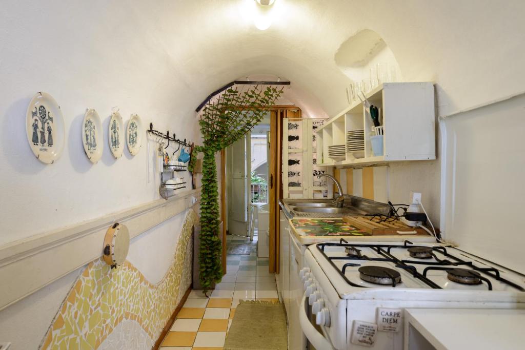 Kuchnia lub aneks kuchenny w obiekcie Giardino Segreto