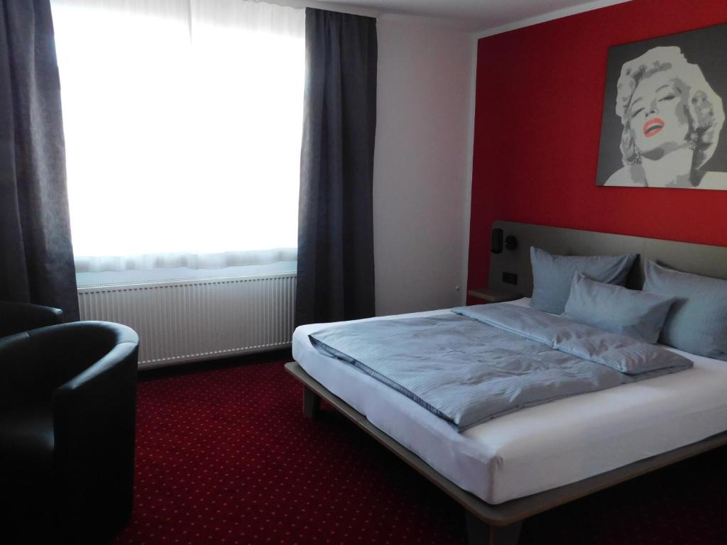Hotel KonradP Holzkirchen - Habitación Individual De Lujo
