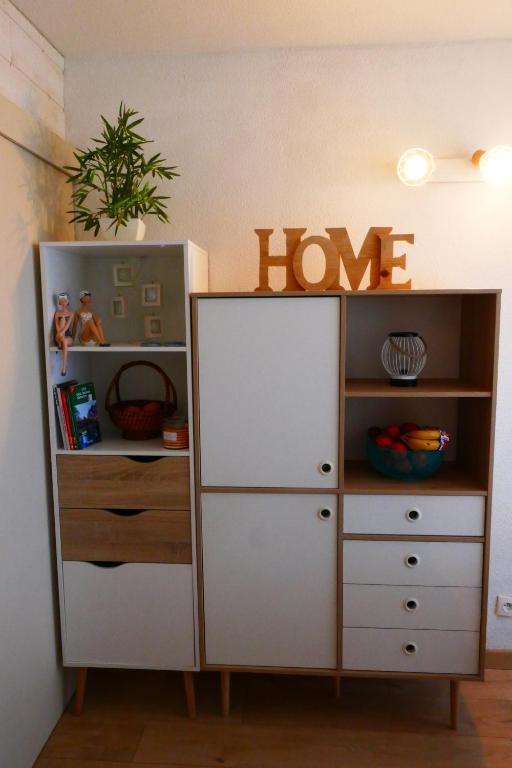 Gallery image of STUDIO HYERES PORT in Hyères