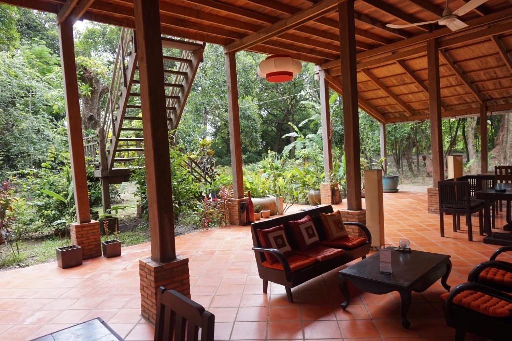 Zahrada ubytování Arun Mekong Guesthouse