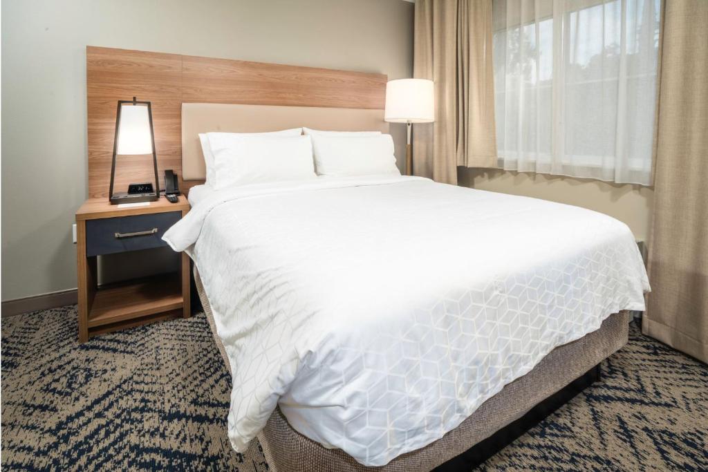 Candlewood Suites Charleston – Mt. Pleasant by IHG photo