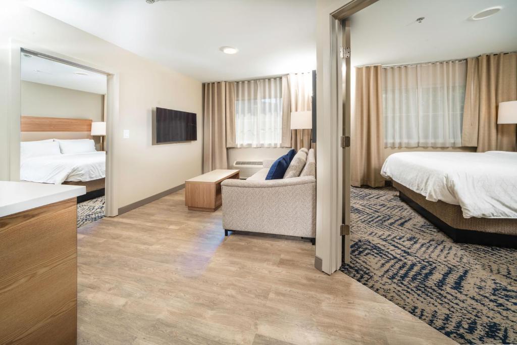 Candlewood Suites Charleston – Mt. Pleasant by IHG photo