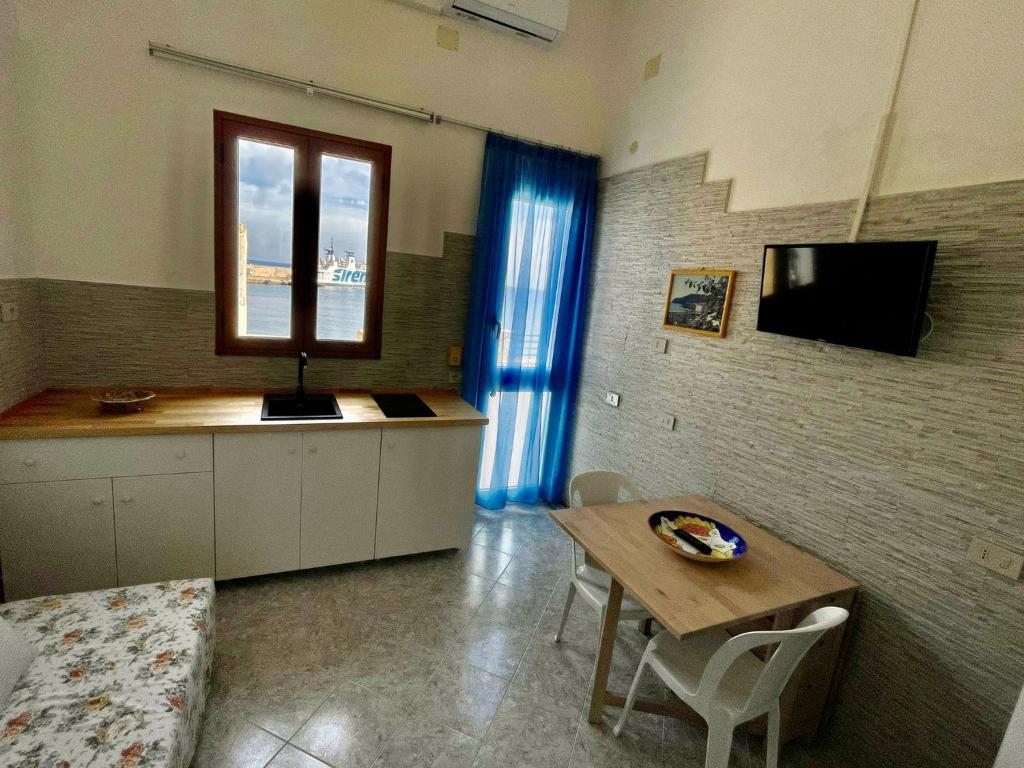 Una cocina o kitchenette en Il Muretto